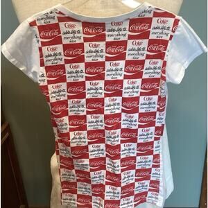 Coca-Cola T Shirt Womens Medium Red Enjoy Coke Graphic Short Sleeve 100% Cotton